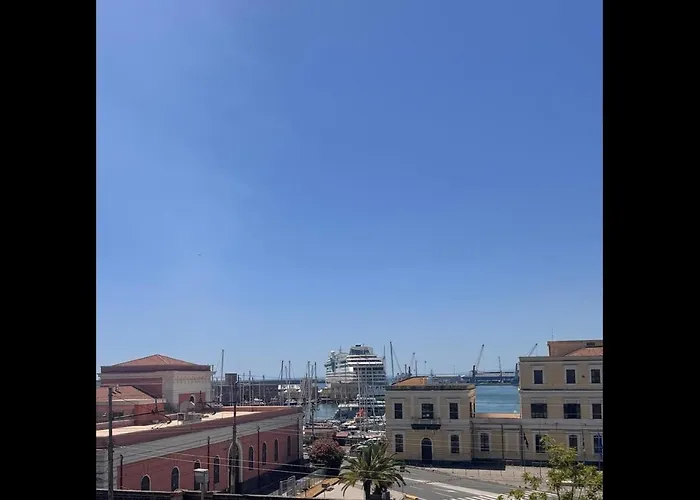 Eda Affaccio Sul Porto